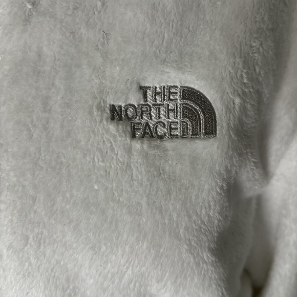 The North Face Women's White Fleece Jacket - Picture 2 of 8